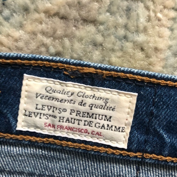 Levi’s wedgie jeans - Size 30 - Picture 3 of 6